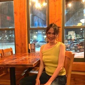 Meet your Posher, Van